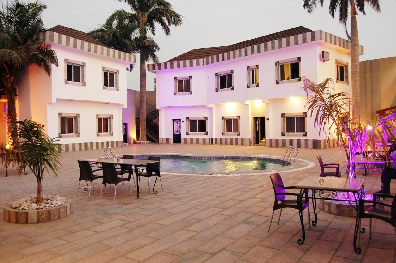 Hotel R & K Guest Palace Kano Exterior foto